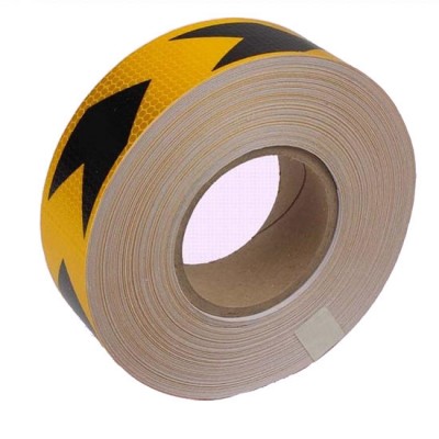 Decal phản quang mũi tên vàng đen chỉ hướng BKCH-5025