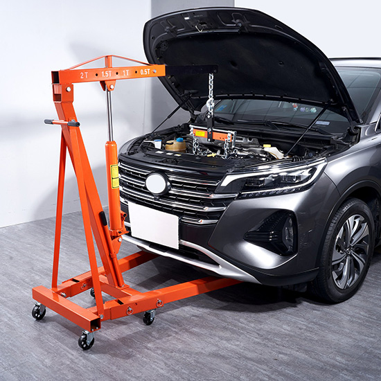 Cầu trục thủy lực kéo động cơ 2 tấn KAWASAKI