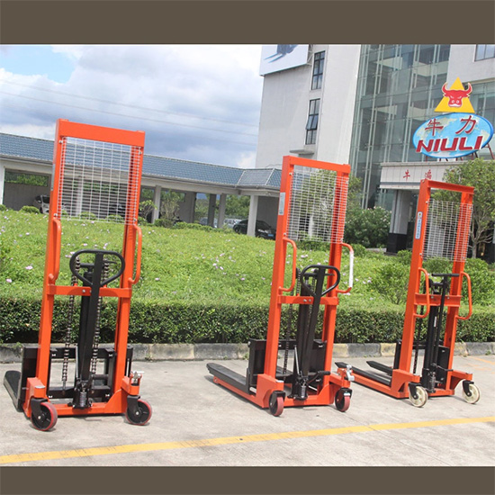 Xe nâng cao 1 tấn chiều cao nâng 2500mm NOBLELIFT SFH1025